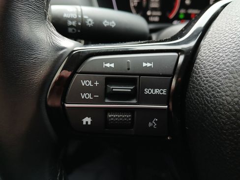 Used 2022 Honda Civic EX image 11