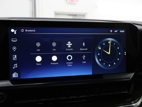 Used 2024 Chevrolet Silverado 3500 LT w/ Convenience Package image 48