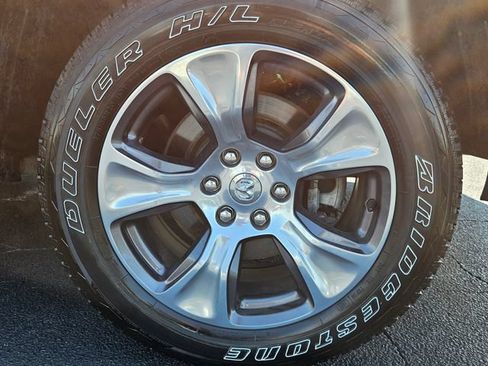 Used 2022 RAM 1500 Laramie AWD/4WD image 34