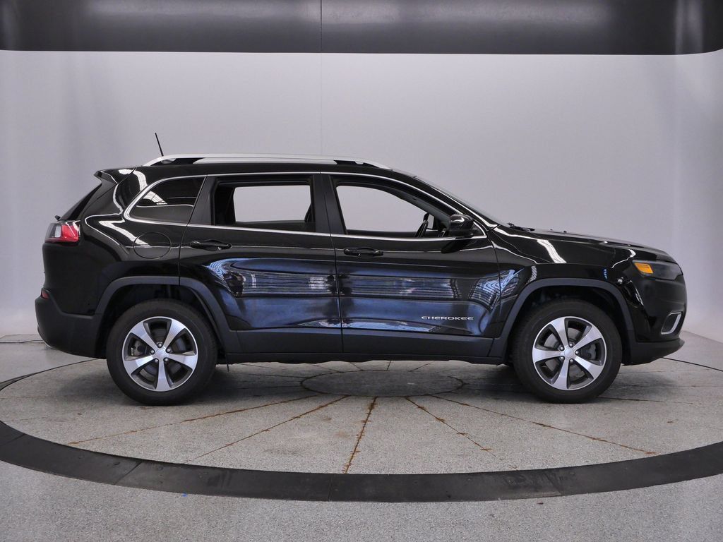 Certified 2020 Jeep Cherokee Limited AWD/4WD image 8