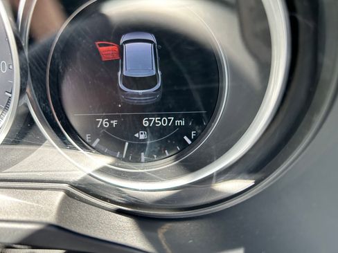 Used 2018 MAZDA CX-5 Touring image 16