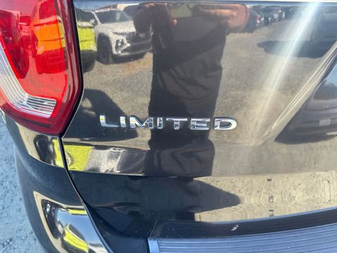 Used 2019 Ford Explorer Limited w/ Class III Trailer Tow Package AWD/4WD image 14
