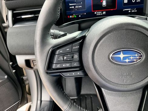 Used 2026 Subaru Outback Limited AWD/4WD image 23