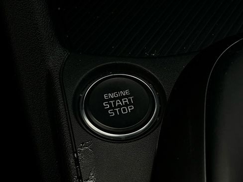 Used 2025 Kia K4 LXS image 25