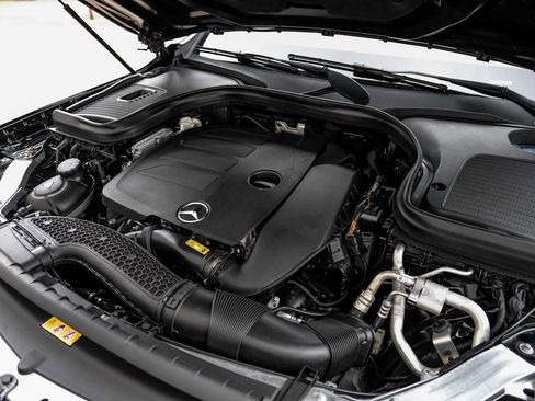 Used 2021 Mercedes-Benz GLC 300 4MATIC Coupe image 51