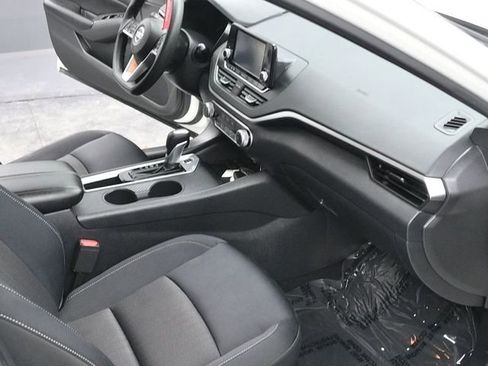 Used 2021 Nissan Altima 2.5 S image 17