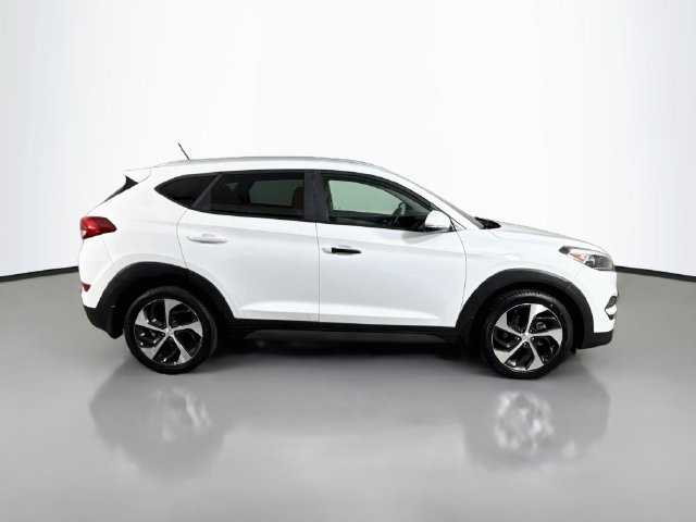 Used 2016 Hyundai Tucson Sport AWD/4WD image 11