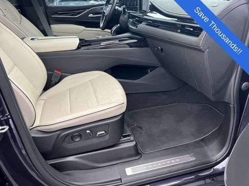 Used 2023 Cadillac Escalade Sport w/ Touring Package RWD image 13