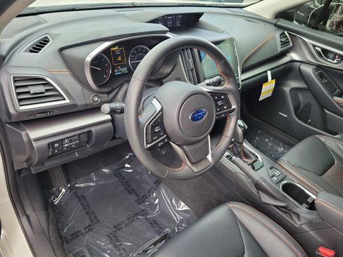 Used 2023 Subaru Crosstrek 2.5i Limited AWD/4WD image 18