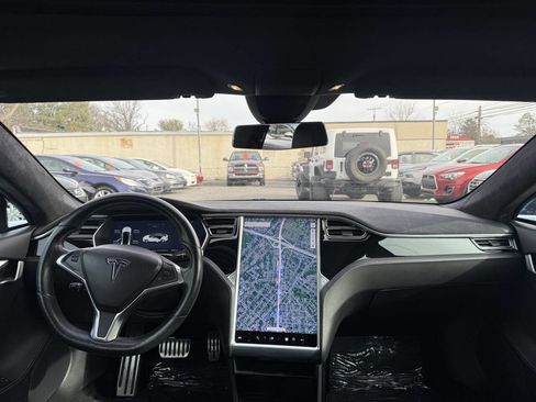 Used 2016 Tesla Model S 90D image 11