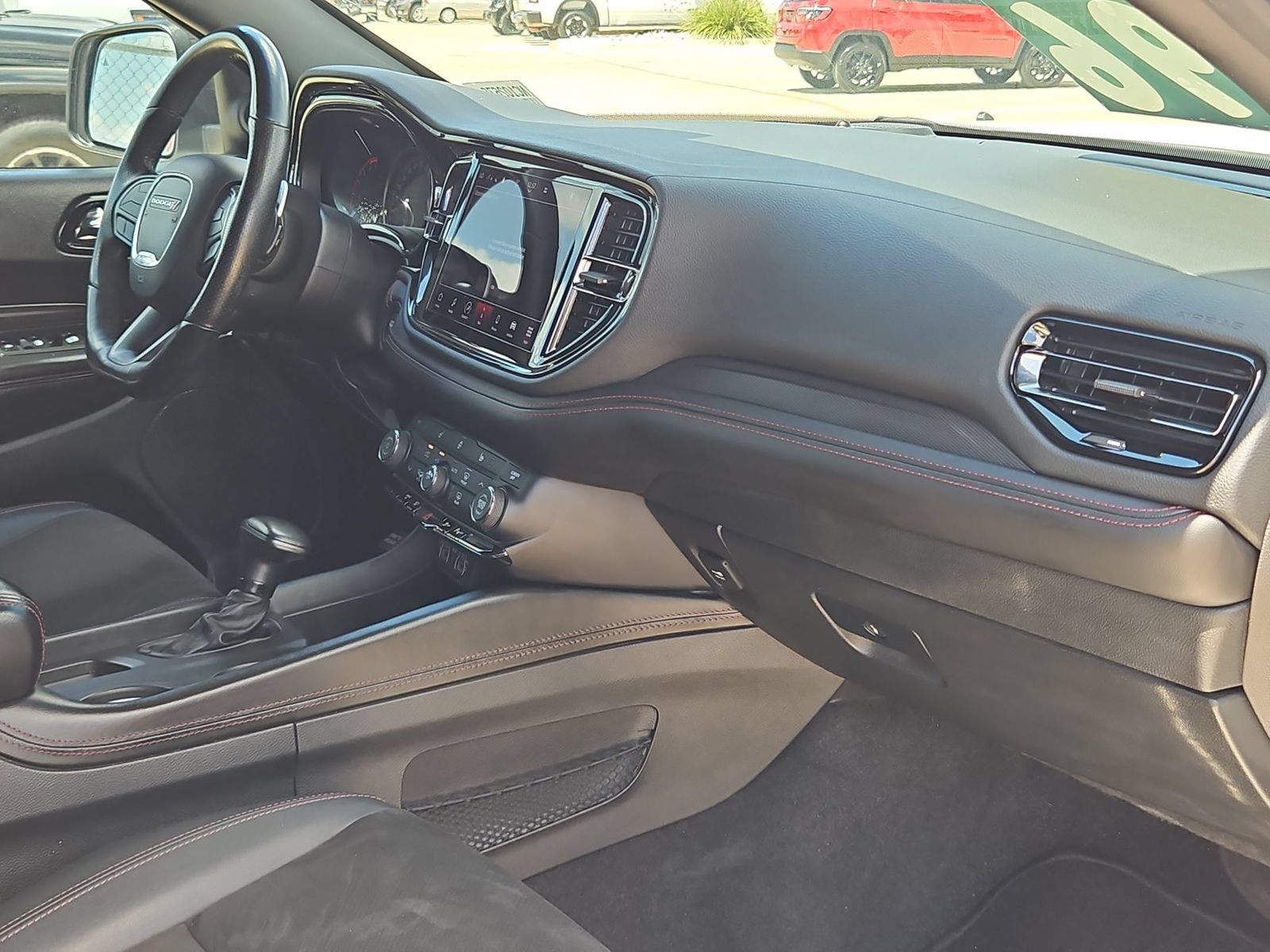 Used 2022 Dodge Durango R/T w/ Blacktop Package RWD image 26