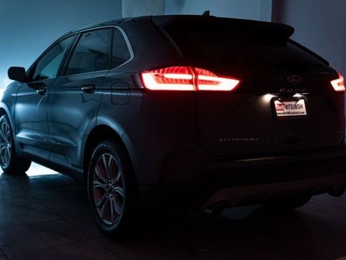 Used 2024 Ford Edge Titanium image 39