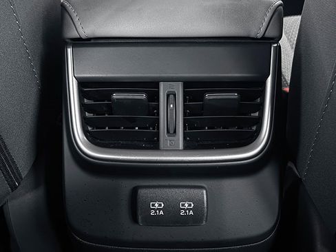 Used 2022 Subaru Outback Premium image 18