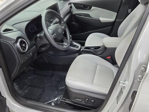 Used 2023 Hyundai Kona SEL FWD image 10