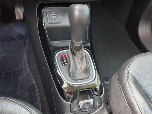 Used 2021 Jeep Compass Limited FWD image 9
