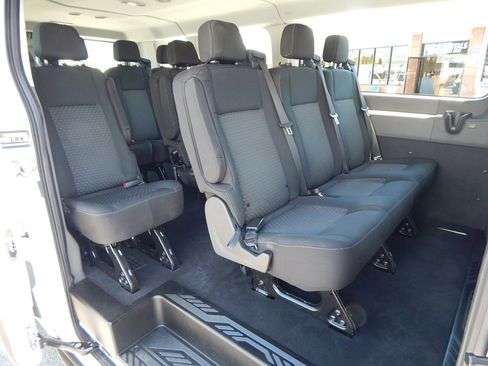 Used 2023 Ford Transit 350 XLT RWD image 3