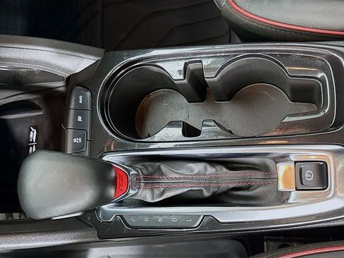 Used 2024 Chevrolet TrailBlazer RS w/ Convenience Package image 16