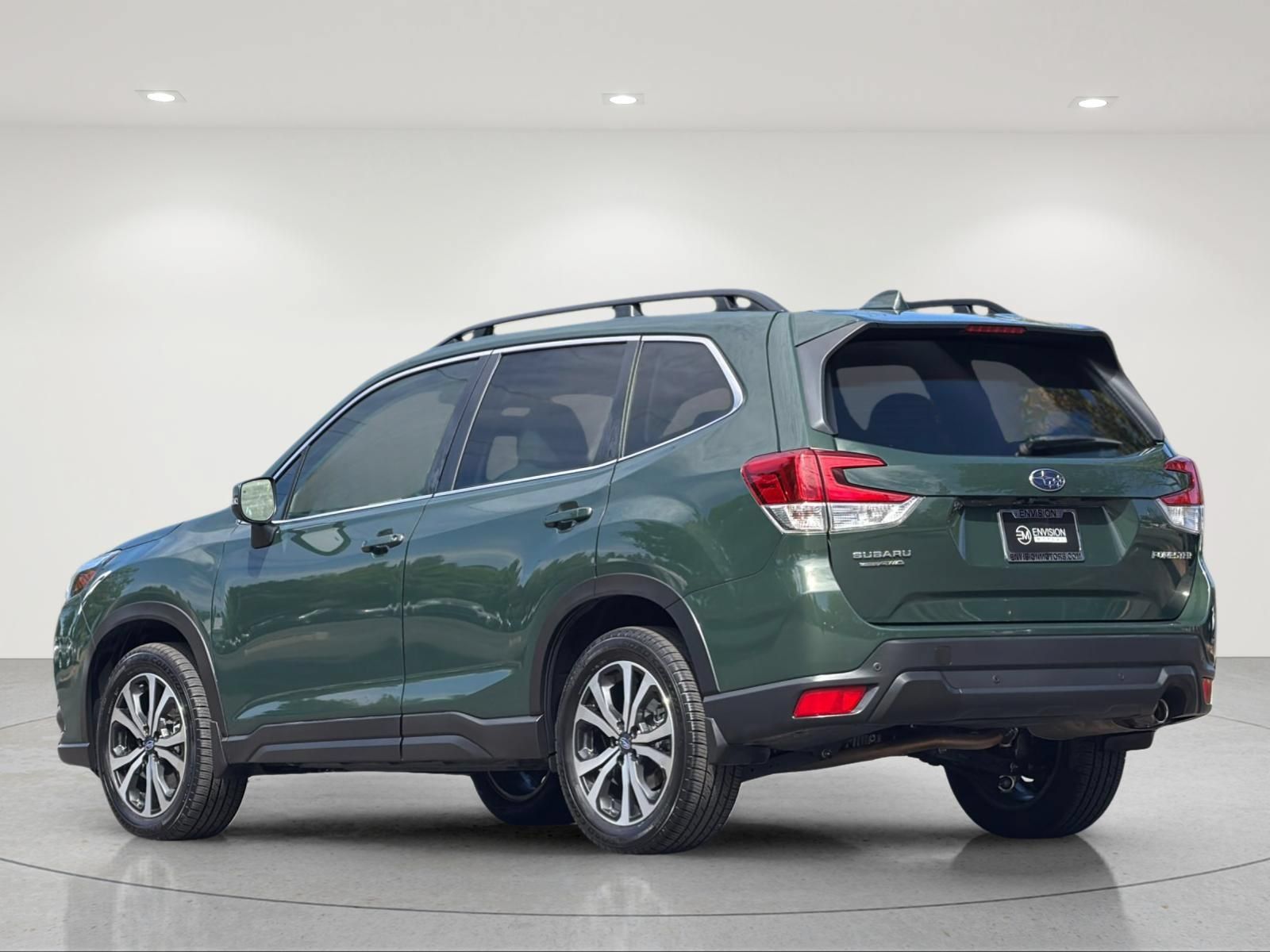 Used 2022 Subaru Forester Limited AWD/4WD image 3