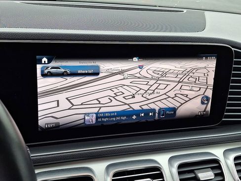 Used 2024 Mercedes-Benz GLE 450e 4MATIC image 17