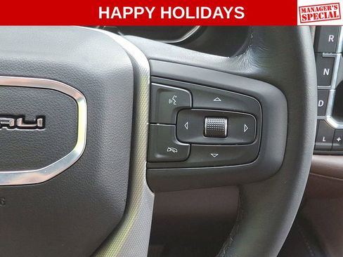 Used 2021 GMC Yukon Denali image 24