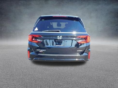 Used 2025 Honda Odyssey Sport-L image 4