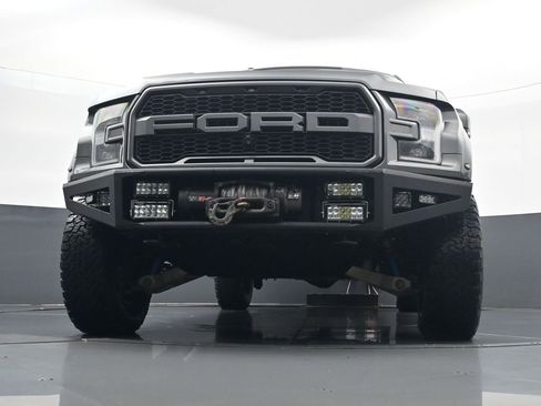 Used 2018 Ford F150 Raptor w/ Equipment Group 802A Luxury AWD/4WD image 22