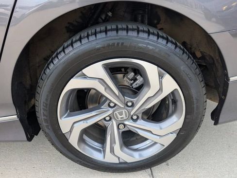 Used 2020 Honda Accord EX image 9