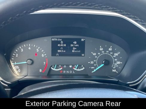 Used 2022 Ford Escape SEL image 17