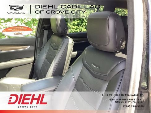 Used 2020 Cadillac XT6 Premium Luxury w/ Platinum Package AWD/4WD image 19