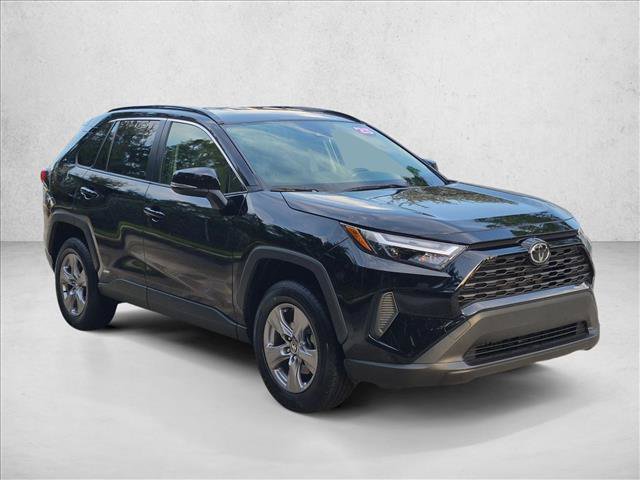 Certified 2025 Toyota RAV4 XLE AWD/4WD image 3