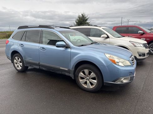 Used 2012 Subaru Outback 2.5i Limited w/ Moonroof Pkg image 7