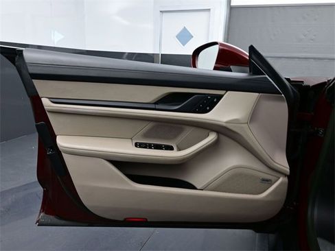 Certified 2022 Porsche Taycan 4S image 7