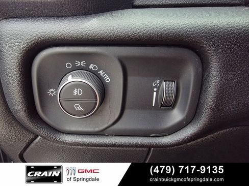 Used 2025 RAM 2500 Big Horn AWD/4WD image 13