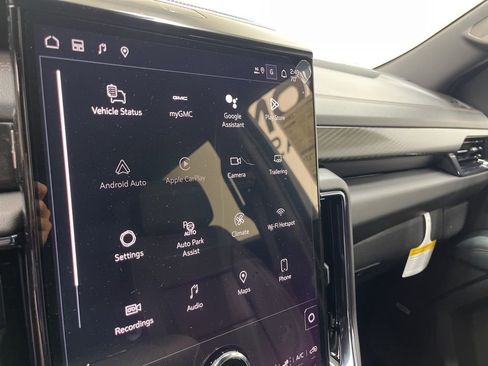 New 2026 GMC Yukon XL AT4 w/ AT4 Premium Plus Package image 19