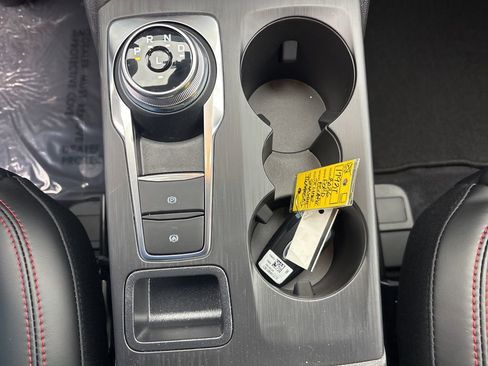 New 2026 Ford Escape ST-Line w/ Tech Pack #1 image 28