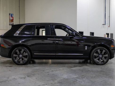 Used 2020 Rolls-Royce Cullinan AWD/4WD image 7