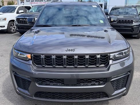 New 2026 Jeep Grand Cherokee L Limited w/ Limited Altitude Package image 2
