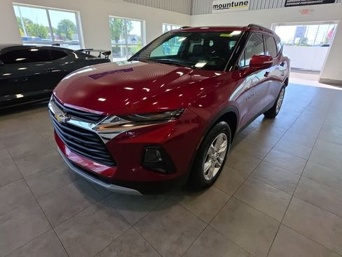 Used 2019 Chevrolet Blazer LT FWD image 1