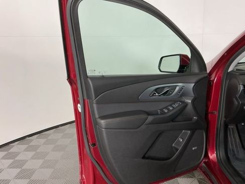 Used 2019 Chevrolet Traverse Premier AWD/4WD image 12