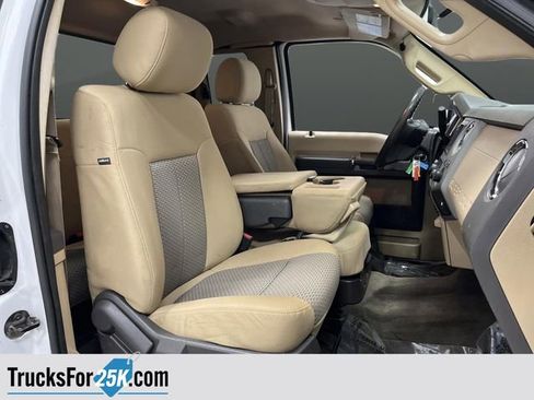 Used 2015 Ford F350 XLT w/ Snow Plow Prep Package image 25