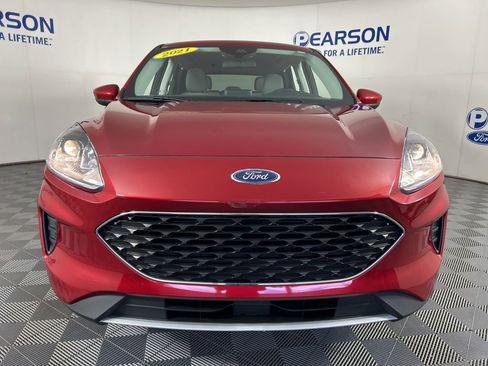 Used 2021 Ford Escape SE w/ Convenience Package AWD/4WD image 2