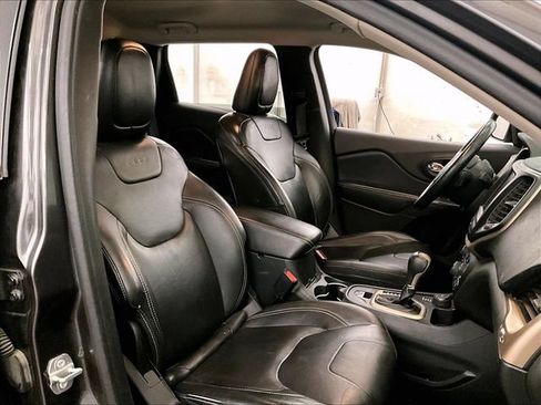 Used 2015 Jeep Cherokee Limited AWD/4WD image 7