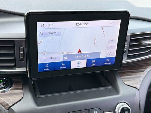 Used 2020 Ford Explorer Limited RWD image 12