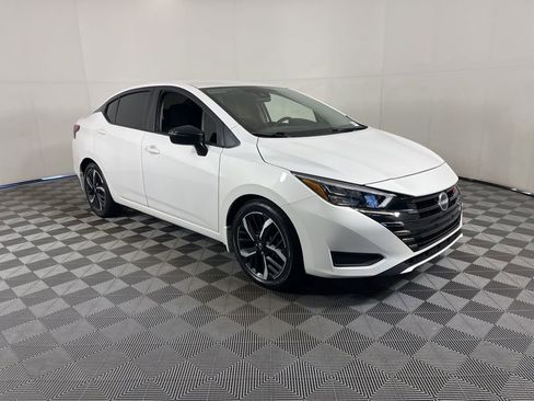 Used 2024 Nissan Versa SR w/ Trunk Package image 14