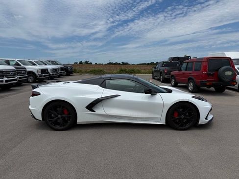 Used 2021 Chevrolet Corvette Stingray Preferred Conv w/ 2LT RWD image 14