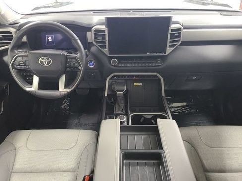 Used 2024 Toyota Tundra Limited AWD/4WD image 2