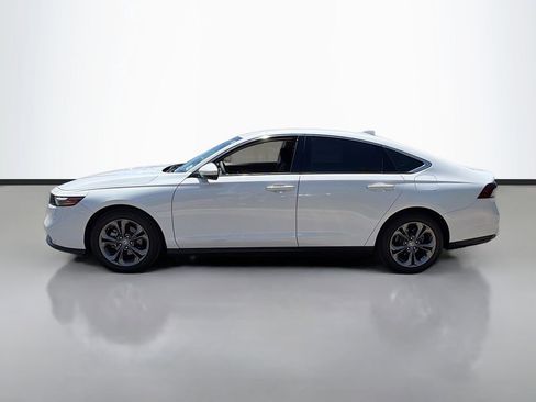 Used 2023 Honda Accord EX image 9
