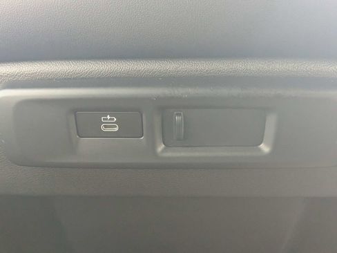 Used 2023 BMW X5 sDrive40i RWD image 21