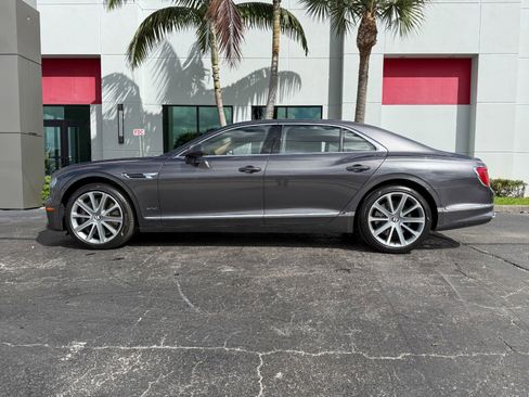 Used 2021 Bentley Flying Spur W12 AWD/4WD image 10