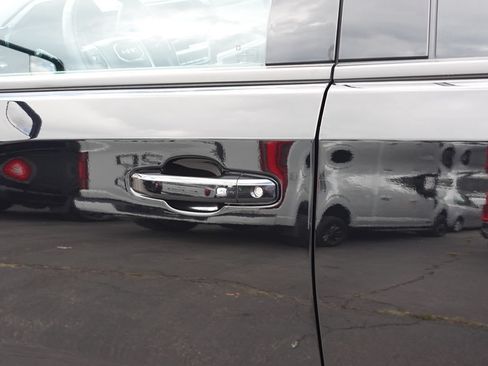 Used 2023 GMC Sierra 1500 Elevation AWD/4WD image 14